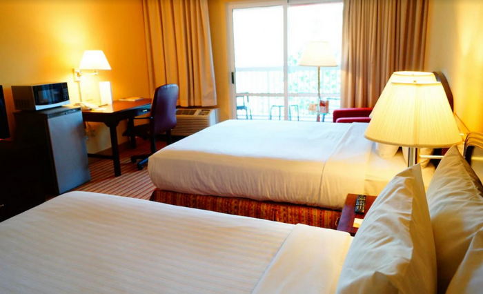 Northwinds Motel (Hunts Motel) - From Web Listing (newer photo)